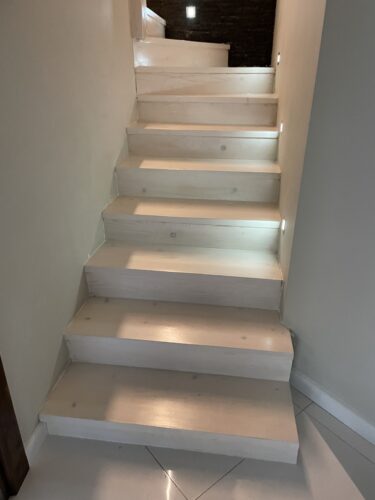 schody po cyklinowaniu